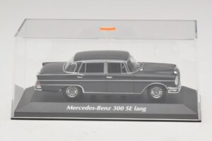 Mercedes 300 SE W112 Lang Mørkegrå Maxichamps 1:43 940035201 Metal — billede 4 af 5