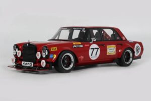 Mercedes 300 SEL W109 Red Pig S-Klub C63 S Mars Red GT Spirit 1:18 GT584 Resin — billede 2 af 2