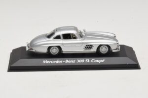 Mercedes 300 SL W198 Sølv Maxichamps 1:43 940039000 Metal