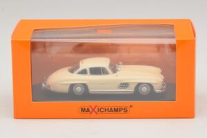 Mercedes 300 SL W198 Hvid Maxichamps 1:43 940039002 Metal — billede 5 af 5
