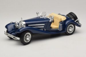 Mercedes 500K Roadster Blå Bburago 1:20 3070 Metal — billede 2 af 8