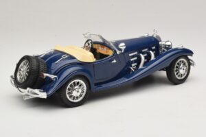 Mercedes 500K Roadster Blå Bburago 1:20 3070 Metal — billede 3 af 8