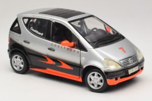 Mercedes A-Class W168 D. Coulthard Sølv Maisto 1:18 35841 Metal — billede 6 af 8