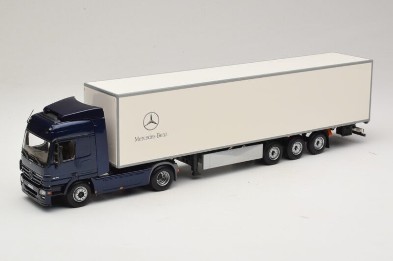 Mercedes Actros 1044 Blå Minichamps 1:43 B66000604 Metal