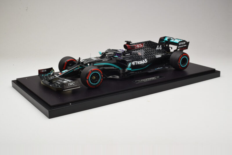 Mercedes AMG Petronas F1 W11 EQ Performance #44 L. Hamilton 91st Win Eifel GP 2020 Begrænset Udgave 1 af 200 Uden Yderkarton Minichamps 1:12 Mercedes AMG Petronas F1 W11 EQ Performance #44 L. Hamilton 91st Win Eifel GP 2020 Begrænset Udgave 1 af 200 Uden Yderkarton