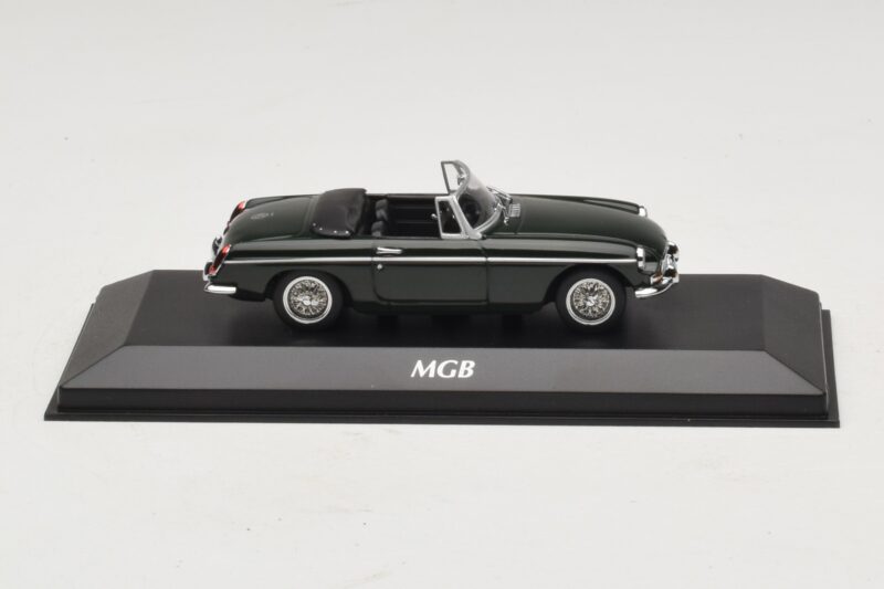 MG MGB Mk1 Grøn Maxichamps 1:43 940131031 Metal
