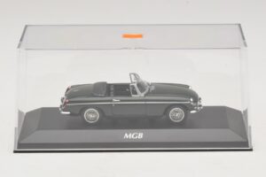 MG MGB Mk1 Grøn Maxichamps 1:43 940131031 Metal — billede 4 af 5