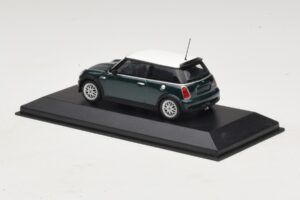 Mini Cooper One R50 Aero Green Med Hvidt Tag Minichamps 1:43 MINI011 Metal — billede 3 af 5
