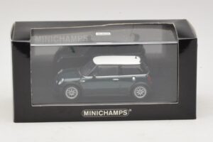 Mini Cooper One R50 Aero Green Med Hvidt Tag Minichamps 1:43 MINI011 Metal — billede 5 af 5