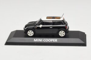 Mini Cooper S R53 Sort Med Panoramatag Minichamps 1:43 MINI022 Metal