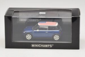 Mini Cooper S R53 Blå Med Amerikansk Flag Minichamps 1:43 MINI014 Metal — billede 5 af 5