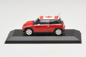 Mini Cooper S R53 Rød Med Canadisk Flag Minichamps 1:43 MINI017 Metal
