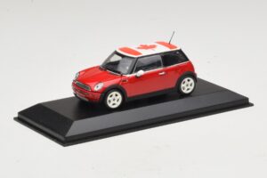 Mini Cooper S R53 Rød Med Canadisk Flag Minichamps 1:43 MINI017 Metal — billede 2 af 5