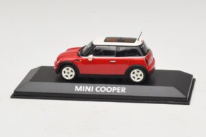 Mini Cooper S R53 Rød Med Panoramatag Minichamps 1:43 MINI024 Metal