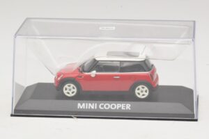 Mini Cooper S R53 Rød Med Panoramatag Minichamps 1:43 MINI024 Metal — billede 4 af 5