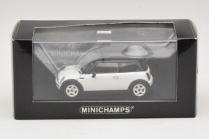 Mini Cooper S R53 Hvid Med Sort Tag Minichamps 1:43 MINI027 Metal — billede 4 af 4