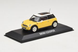 Mini Cooper S R53 Gul Med Gult Panoramatag Minichamps 1:43 MINI029 Metal — billede 2 af 4