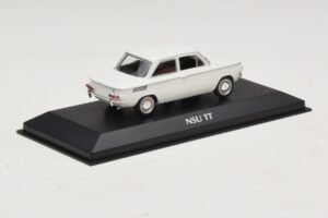NSU TT Hvid Maxichamps 1:43 940015300 Metal — billede 2 af 5