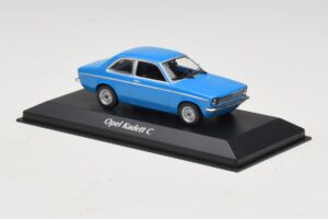 Opel Kadett C Blå Maxichamps 1:43 940045601 Metal — billede 3 af 5