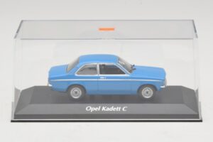Opel Kadett C Blå Maxichamps 1:43 940045601 Metal — billede 4 af 5
