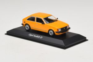 Opel Kadett D Orange Maxichamps 1:43 940044101 Metal — billede 3 af 5