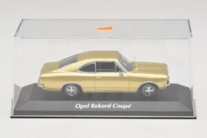Opel Rekord C Coupé Guld Maxichamps 1:43 940046120 Metal — billede 4 af 5
