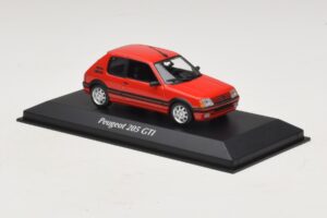 Peugeot 205 GTi Rød Maxichamps 1:43 940112300 Metal — billede 3 af 5