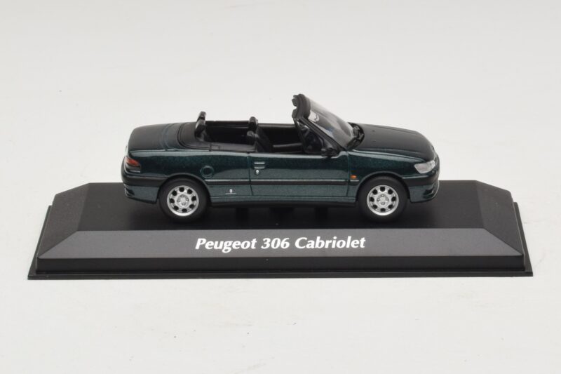 Peugeot 306 Cabriolet Grøn Metallic Maxichamps 1:43 940112833 Metal