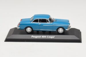 Peugeot 404 Coupé Blå Maxichamps 1:43 Peugeot 404 Coupé Blå Maxichamps 1:43 940112921 Metal
