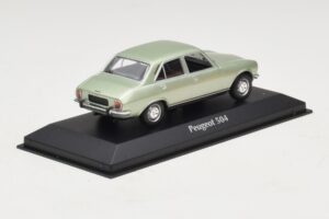 Peugeot 504 Lysegrøn Metallic Maxichamps 1:43 940112501 Metal — billede 2 af 5