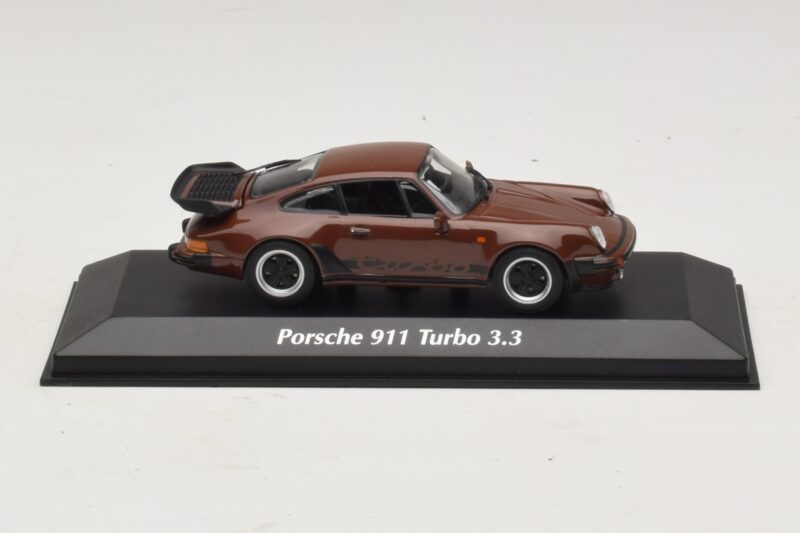 Porsche 911 930 Turbo 3.3 Brun Maxichamps 1:43 940069001 Metal