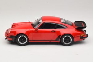 Porsche 911 930 Turbo 3.3 Rød KK-Scale 1:18 KKDC181442 Metal — billede 3 af 6