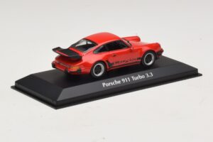 Porsche 911 930 Turbo 3.3 Rød Maxichamps 1:43 940069000 Metal — billede 2 af 5
