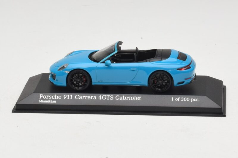 Porsche 911 991.1 Carrera 4 GTS Cabriolet Blå Minichamps 1:43 410067332 Metal