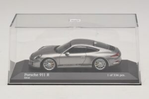 Porsche 911 991.1 R Sølv Minichamps 1:43 410066224 Metal — billede 4 af 5
