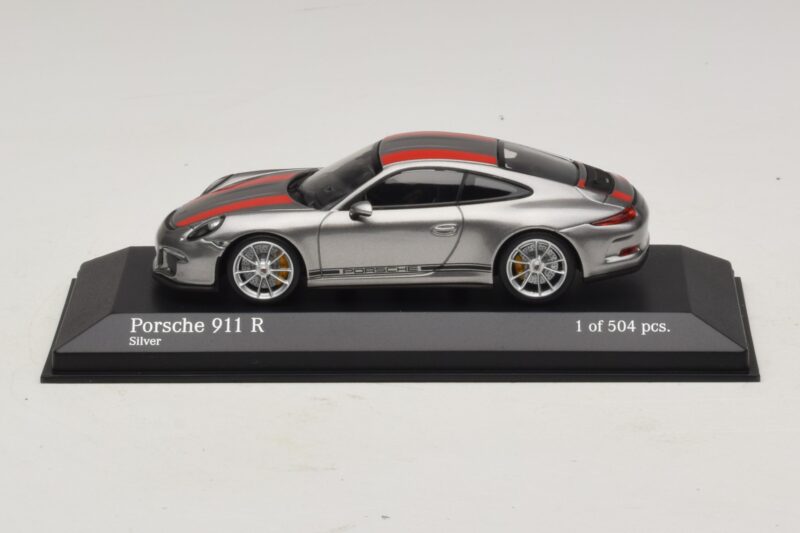 Porsche 911 991.1 R Sølv Med Orange Striber Minichamps 1:43 410066222 Metal