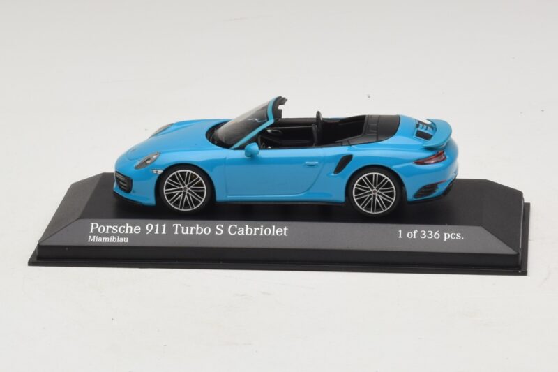 Porsche 911 991.1 Turbo S Cabriolet Blå Minichamps 1:43 410067182 Metal
