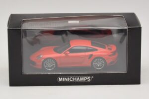 Porsche 911 991.1 Turbo S Orange Minichamps 1:43 410067171 Metal — billede 5 af 5