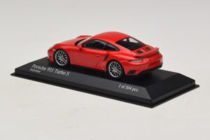Porsche 911 991.1 Turbo S Rød Minichamps 1:43 410067170 Metal — billede 3 af 5
