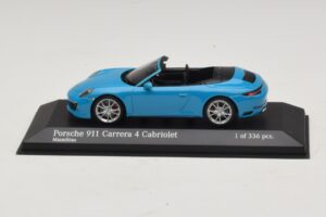 Porsche 911 991.2 Carrera 4 Cabriolet Blå Minichamps 1:43 410067232 Metal