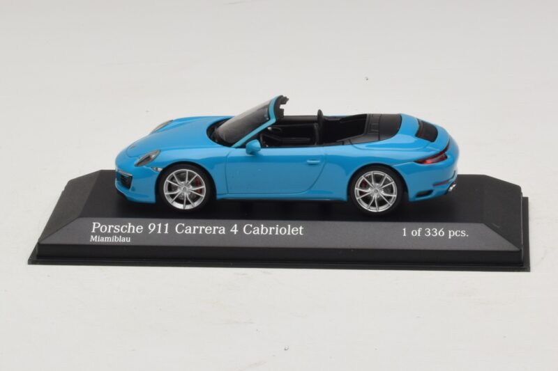 Porsche 911 991.2 Carrera 4 Cabriolet Blå Minichamps 1:43 410067232 Metal