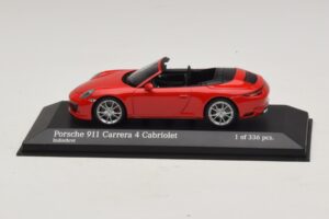 Porsche 911 991.2 Carrera 4 Cabriolet Rød Minichamps 1:43 410067230 Metal