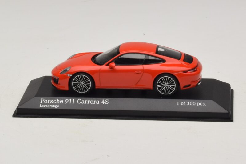 Porsche 911 991.2 Carrera 4S Orange Minichamps 1:43 410067241 Metal