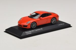 Porsche 911 991.2 Carrera 4S Orange Minichamps 1:43 410067241 Metal — billede 2 af 5