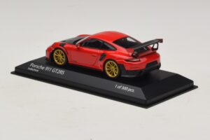 Porsche 911 991.2 GT2 RS Rød Minichamps 1:43 410067227 Metal — billede 3 af 5