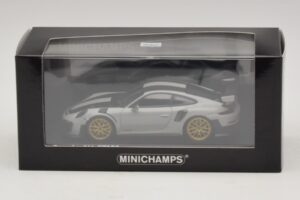 Porsche 911 991.2 GT2 RS Weissach Package Chalk Minichamps 1:43 410067220 Metal — billede 5 af 5