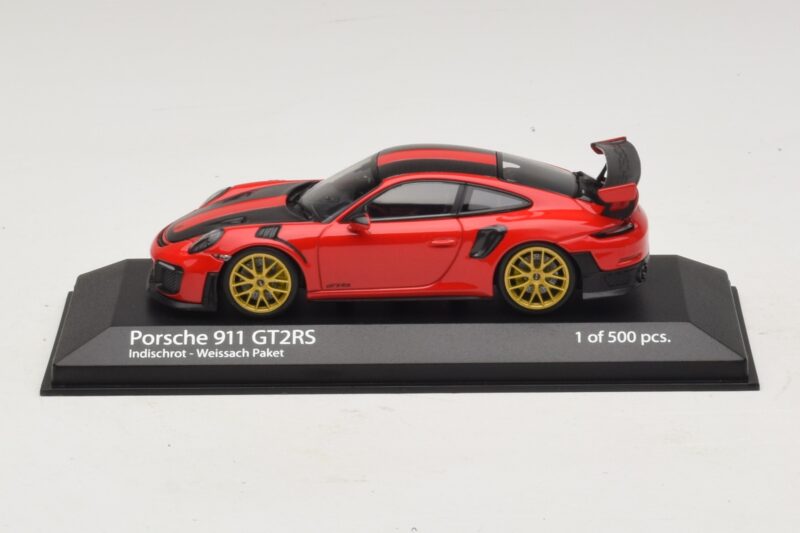 Porsche 911 991.2 GT2 RS Weissach Package Rød Minichamps 1:43 410067221 Metal