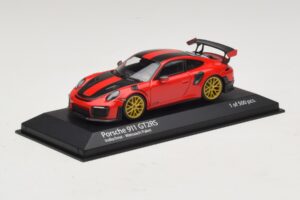 Porsche 911 991.2 GT2 RS Weissach Package Rød Minichamps 1:43 410067221 Metal — billede 2 af 5