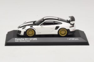 Porsche 911 991.2 GT2 RS Weissach Package Hvid Minichamps 1:43 410067222 Metal