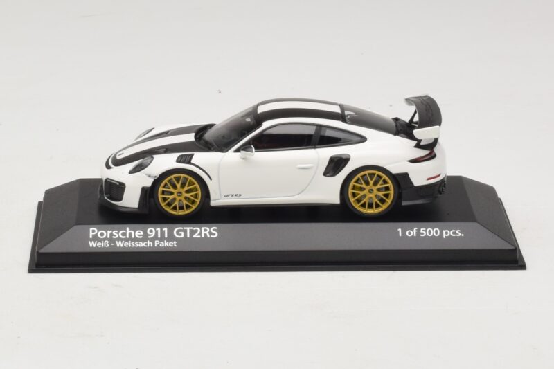Porsche 911 991.2 GT2 RS Weissach Package Hvid Minichamps 1:43 Porsche 911 991.2 GT2 RS Weissach Package Hvid Minichamps 1:43 410067222 Metal